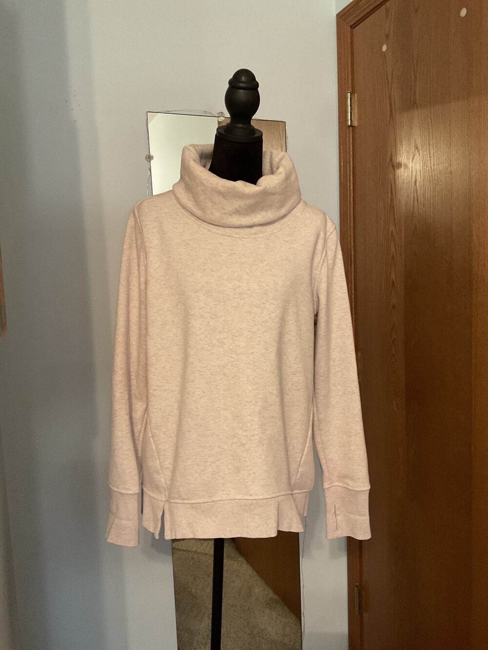 90 Degree by Reflex Fleece Turtleneck Heather Cream Oatmeal Cozy Sweatshirt M